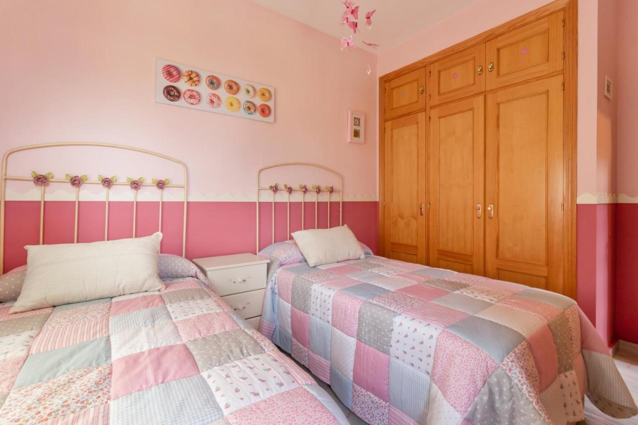 Villa Estilo Mediterranea Con Piscina, Jardin, Bbq Y Jacuzzi - Villa Bel Air Real エステポナ エクステリア 写真